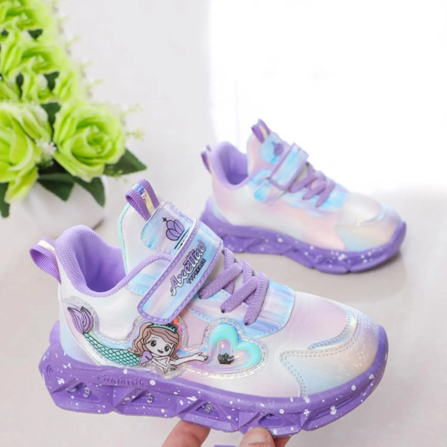 Baby Girls Sneakers LED Lighted Shoes Hook Loop Soft Sole Mesh Non-Slip Sneakers for Toddler/Little Kid/Big Kid