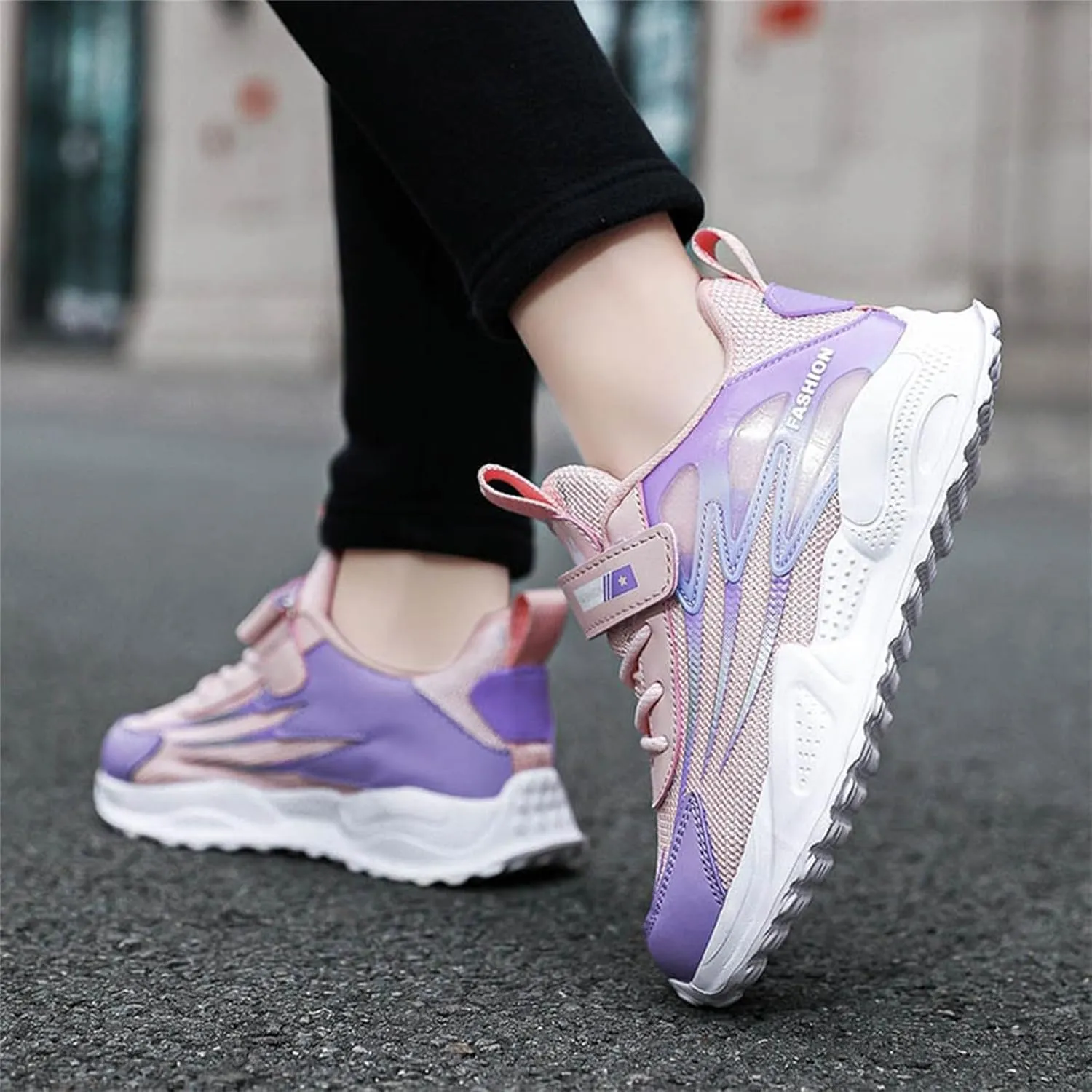 Big Girls Basketball Sneakers Lightweight Breathable Non Slip Comfortable Casual Running Walking Soccer Sport Shoes