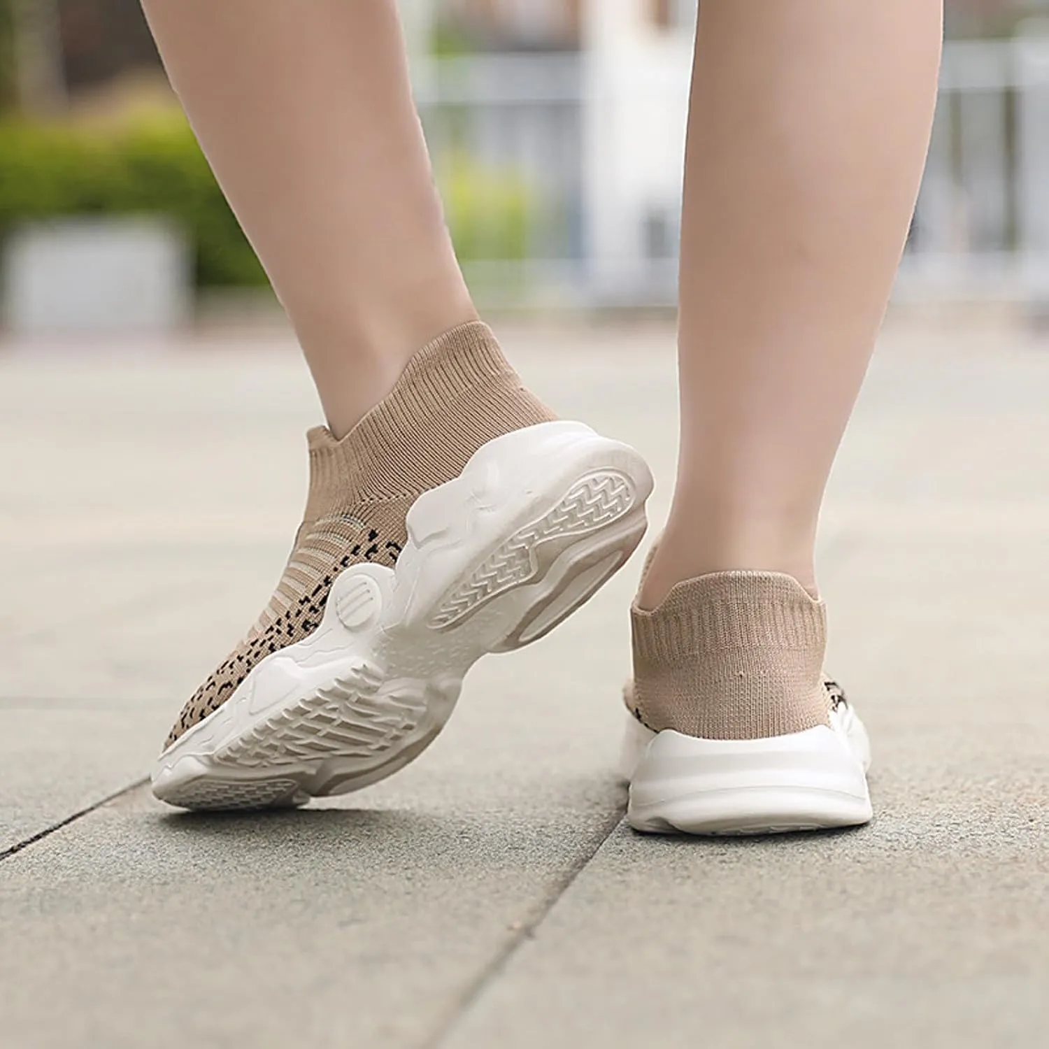 Boys Basketball Shoes Sneakers for Boys Children's Comfortable Soft Sole Breathable Mesh Sockliner Little Kid Sneakers