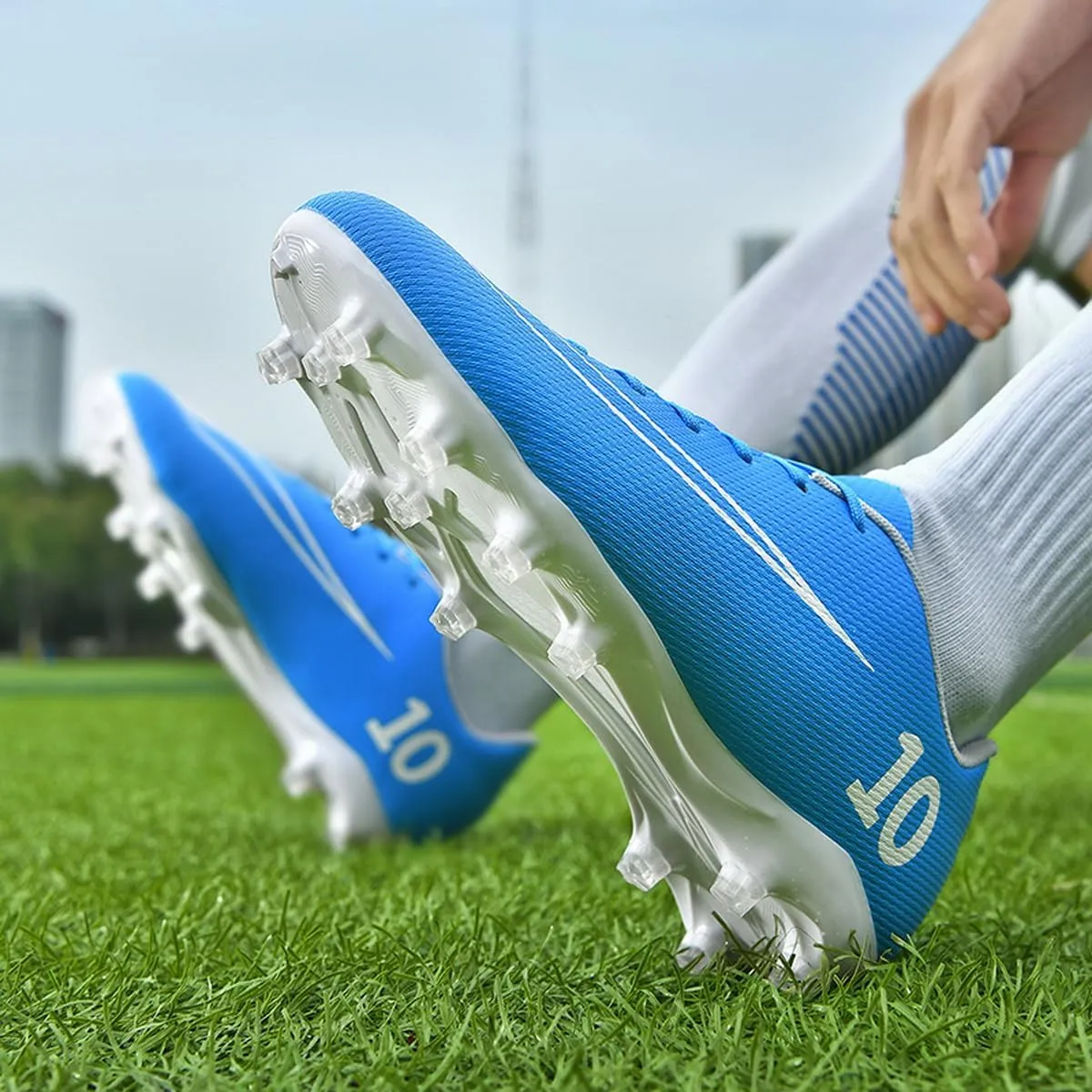 DHOVOR Soccer Cleats Men's Football Shoes Youth Lightweight Football Cleats Anti Slip Athletics Football Trainers Indoor Outdoor Soccer Shoes Men