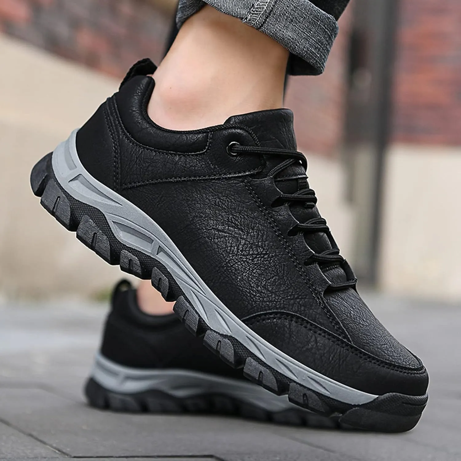 Mens Lightweight Minimalist Shoes Breathable Mesh Comfortable Tennis Shoe Fashion Lightweight Sneakers for Men