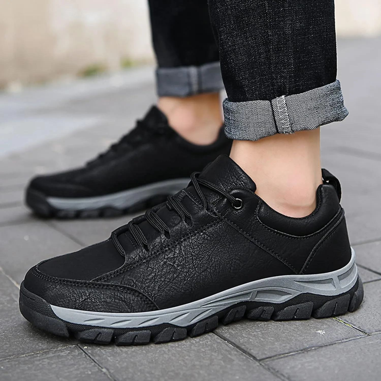 Mens Lightweight Minimalist Shoes Breathable Mesh Comfortable Tennis Shoe Fashion Lightweight Sneakers for Men