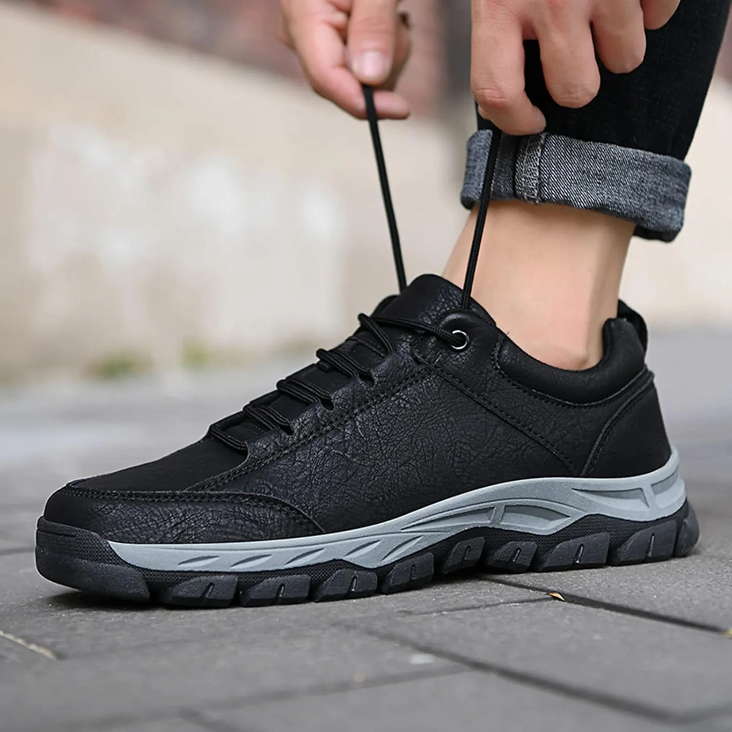 Mens Lightweight Minimalist Shoes Breathable Mesh Comfortable Tennis Shoe Fashion Lightweight Sneakers for Men