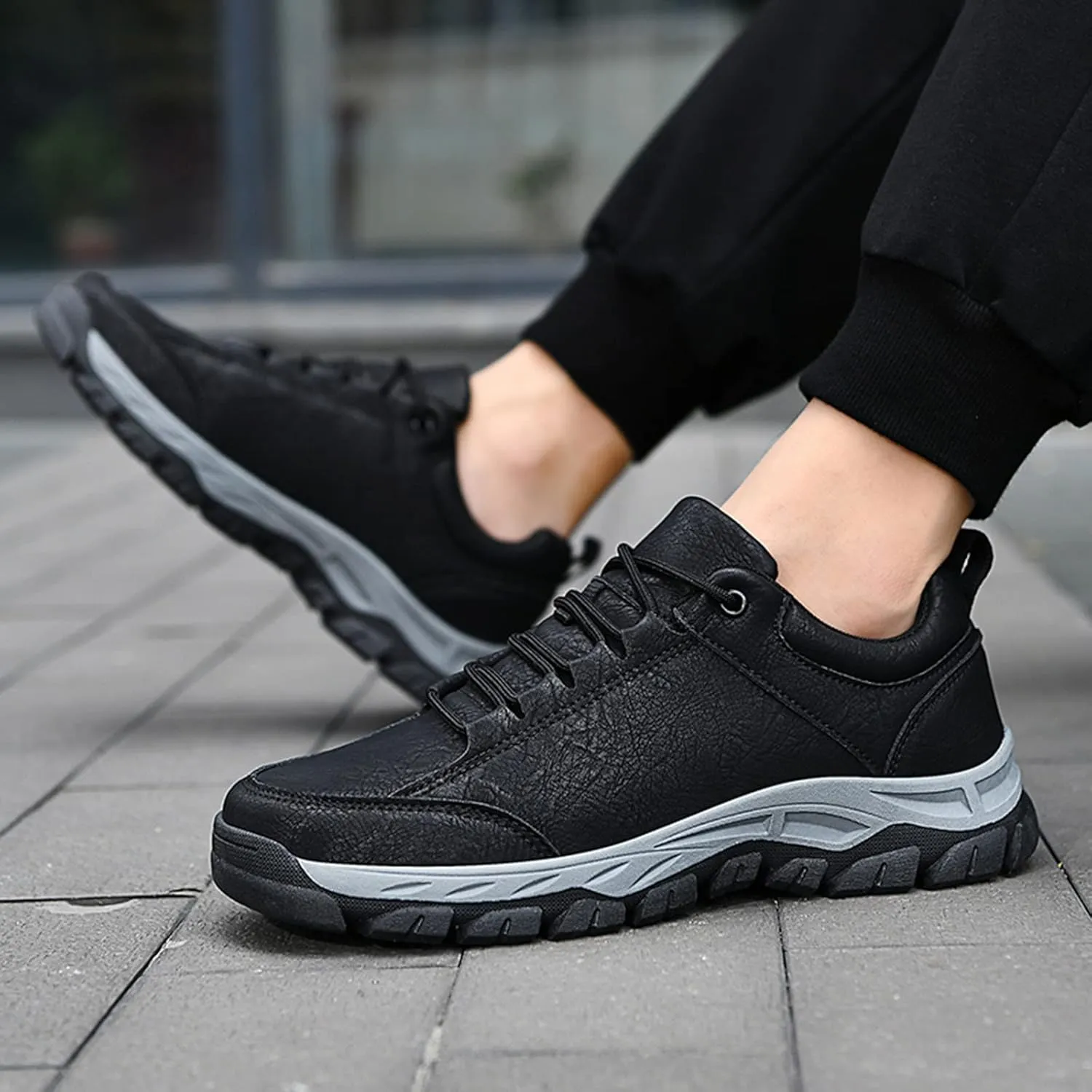 Mens Lightweight Minimalist Shoes Breathable Mesh Comfortable Tennis Shoe Fashion Lightweight Sneakers for Men
