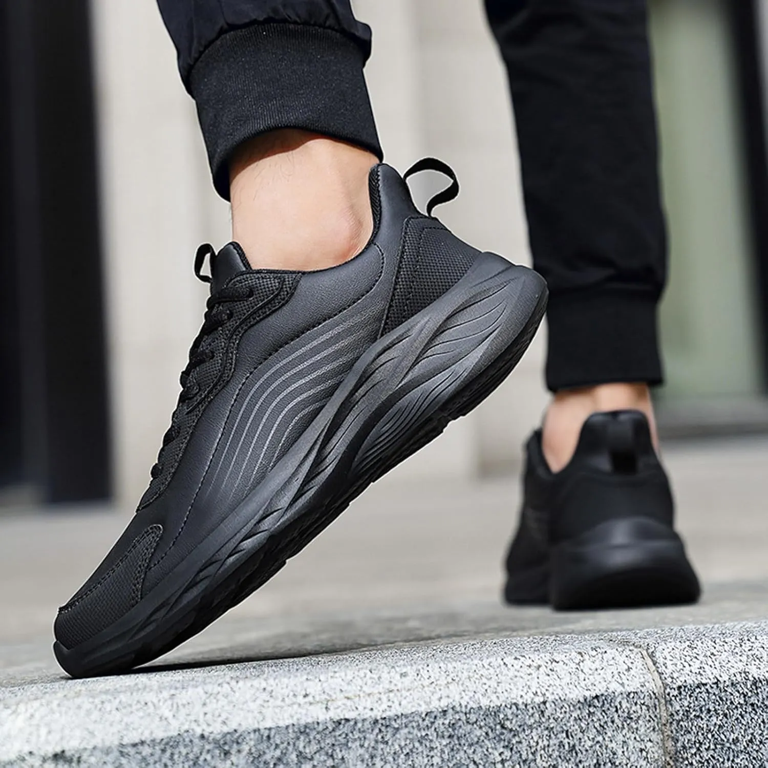 Men's Non Slip Tennis Sneakers Comfortable Breathable Lightweight Tennis Shoe Men's Comfortable Diabetic Shoes