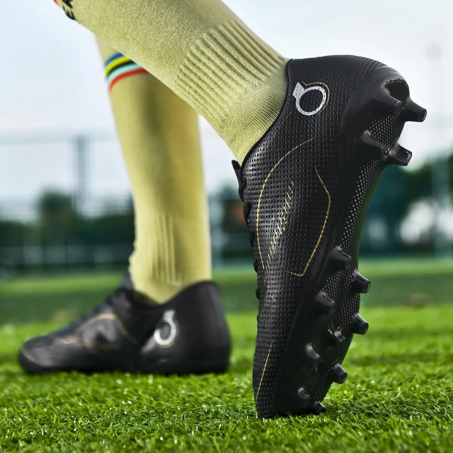 Men’s Soccer Cleats Firm Ground Soccer Shoe Professional Training Football Shoes Outdoor Indoor Athletic Sneaker