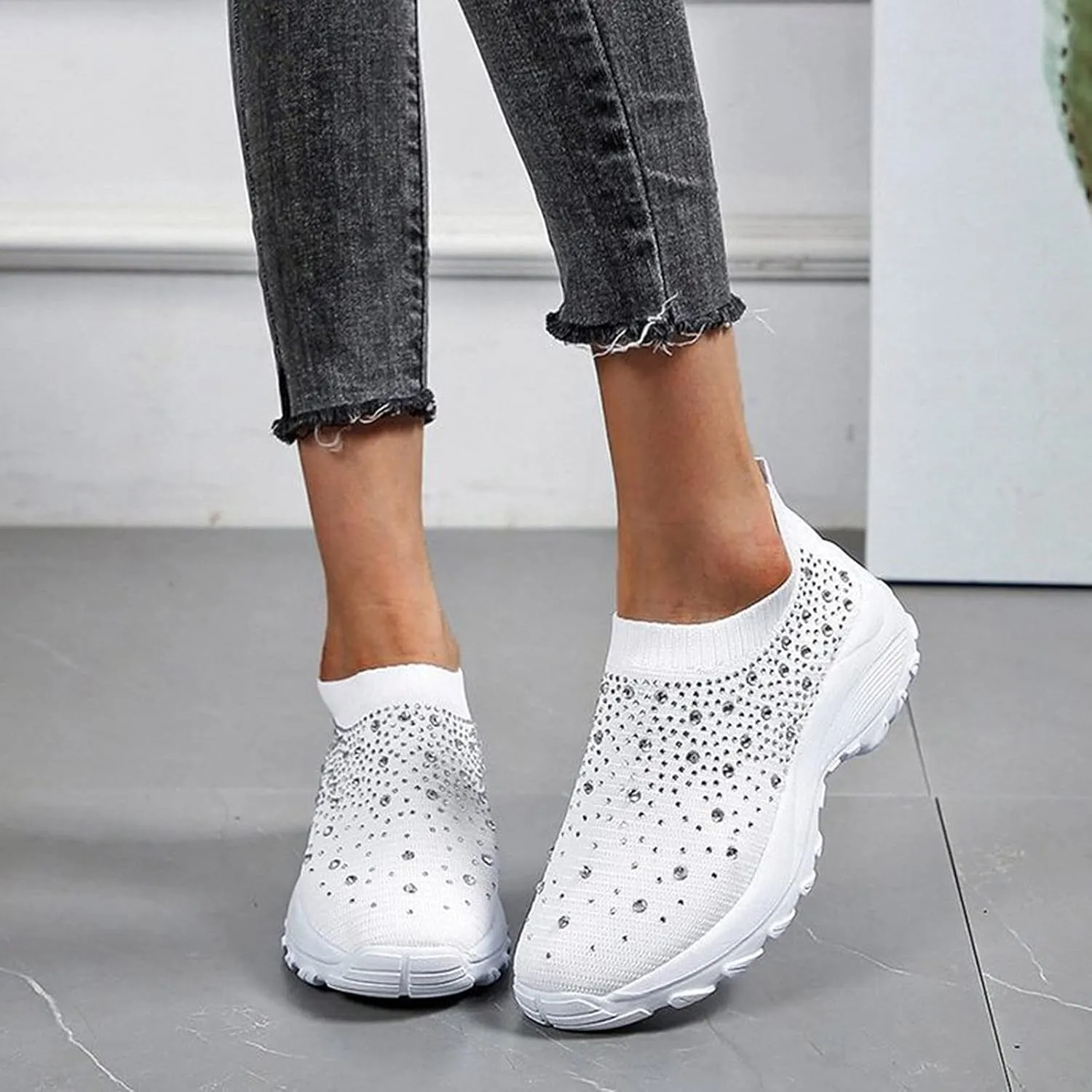 Sneakers for Walking Women Nurses Shoes for Women Comfortable Non Slip White Women's Tennis Shoes Size 9.5 Wide White Sneakers for Women Non Slip Women's Canvas Slip On Shoes Wide Width Size 11