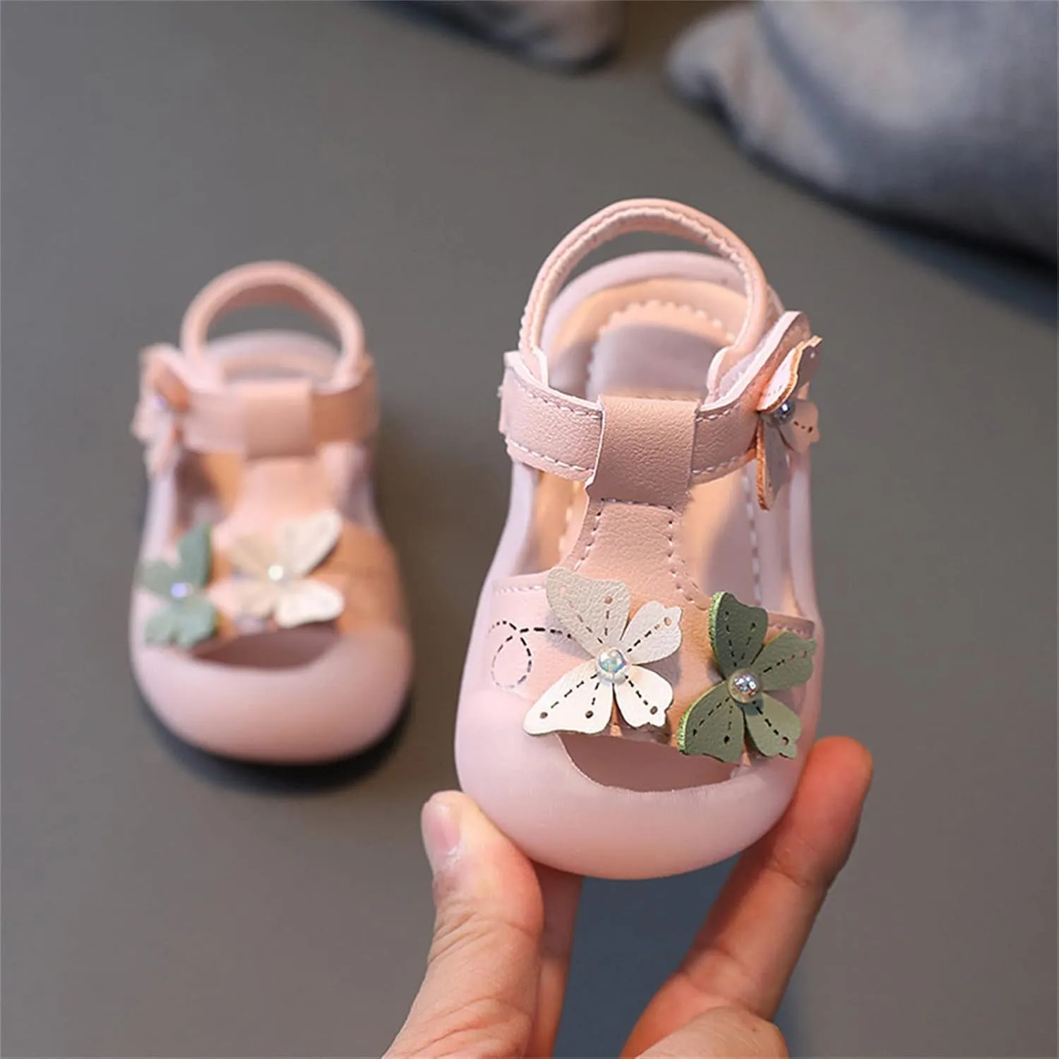 Toddler Baby Girl Shoes Breathable Shoe Dew Toe Shoe Bag Head Sandals Girl Sandals Baby Soft Shoe Covers Kids Heels (Pink, 5 Infant)
