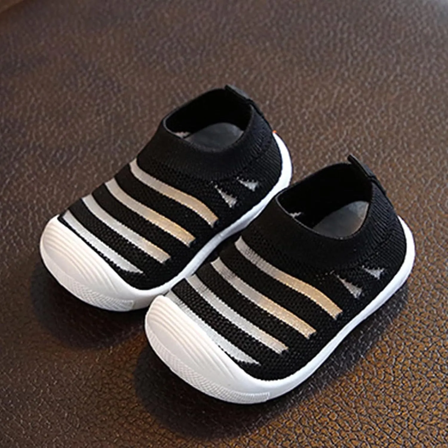 Toddler Basketball Shoes Summer and Autumn Cute Girls Flying Woven Mesh Breathable Flat Solid Little Girl Toddler Shoes