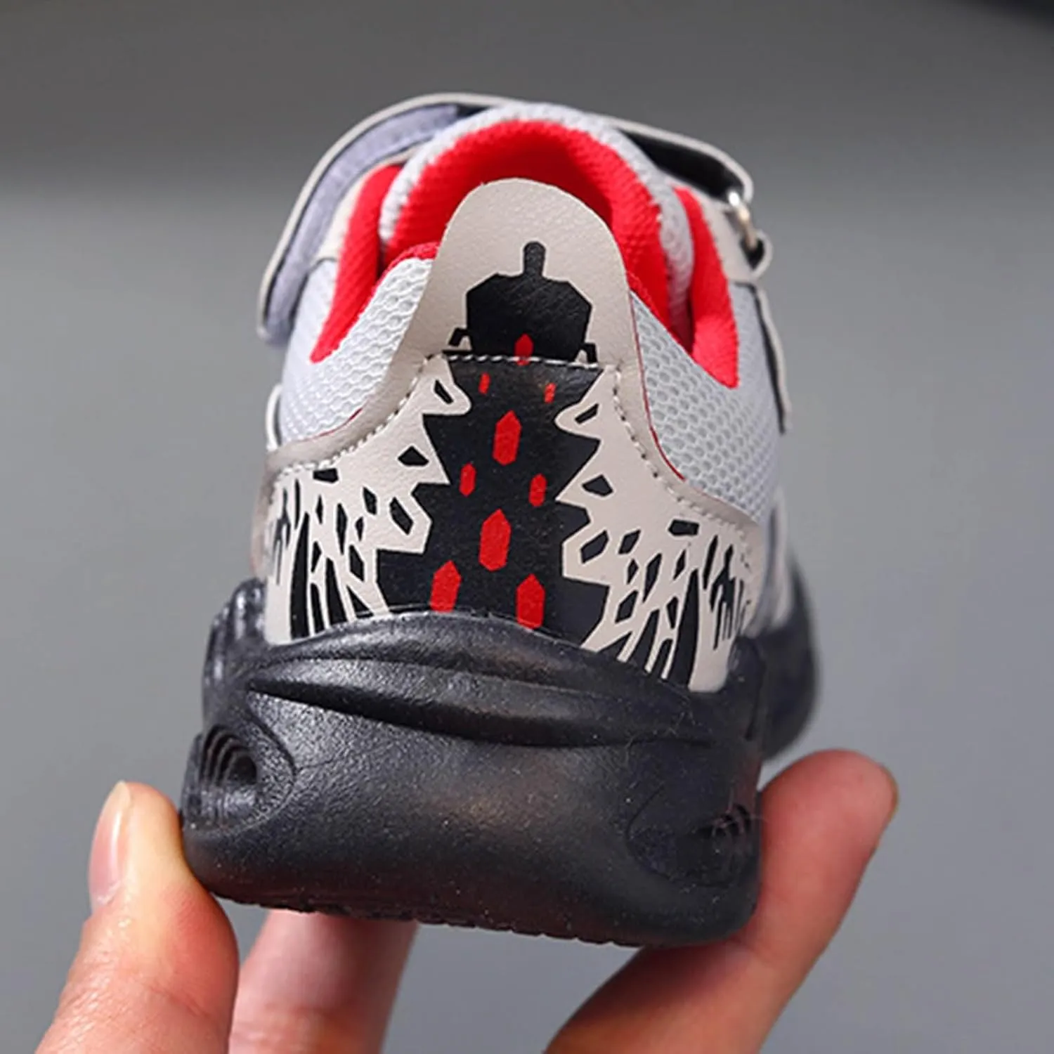 Toddler Boys Girls Light Up Shoes LED Lightweight Mesh Breathable Walking Sneakers Kids Fashion Little Kid Sneakers