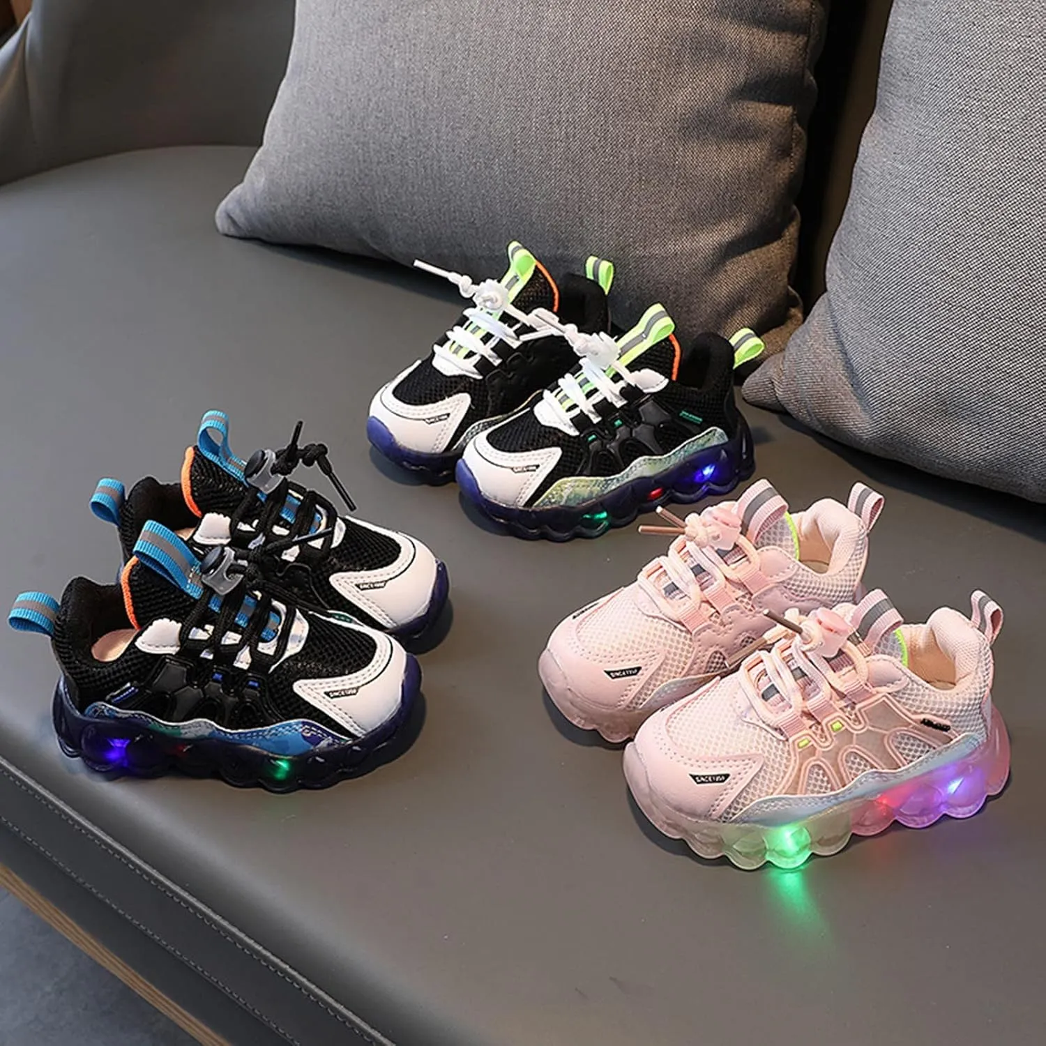 Toddler Girls Boys LED Flashing Sneakers Kids Lightweight Mesh Breathable Soft Sole Casual Sport Shoes for School