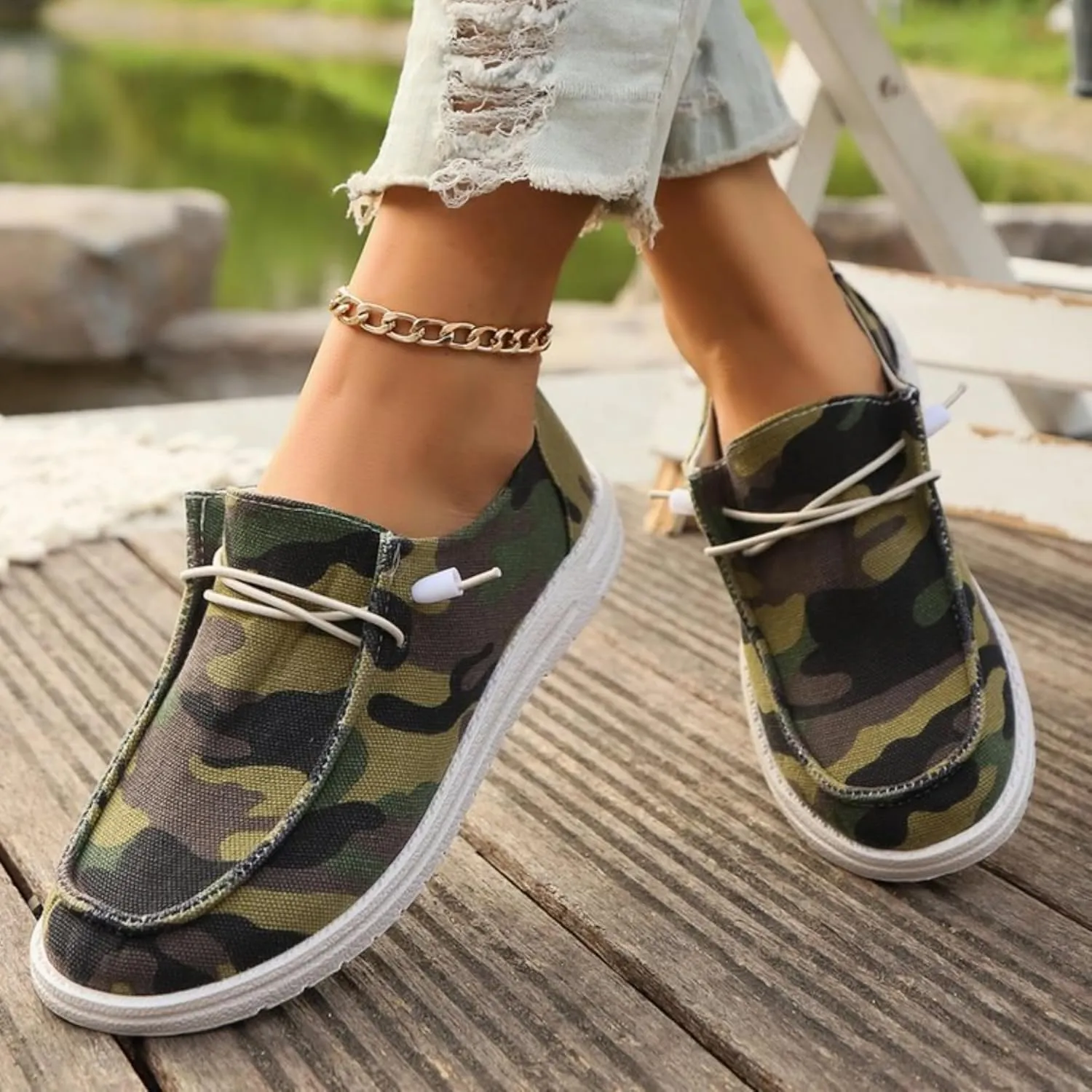 Wide Shoes for Women,Slip On Loafer Boat Shoes Wide Comfortable Light-Weight Walking Shoes