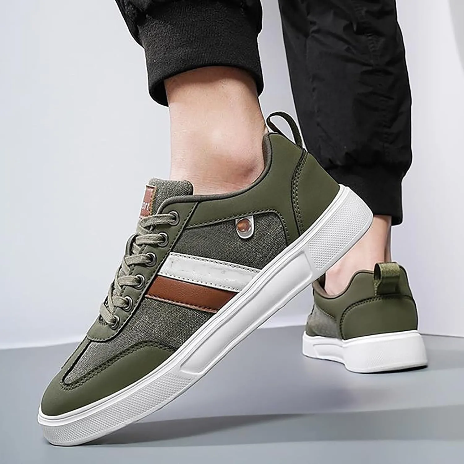 Womens Slip On Sneakers with Arch Support Shoes for Women Men's Mesh Sneakers Comfortable Dressy Slip on Loafers for Women Fashion Sneakers for Women 2024