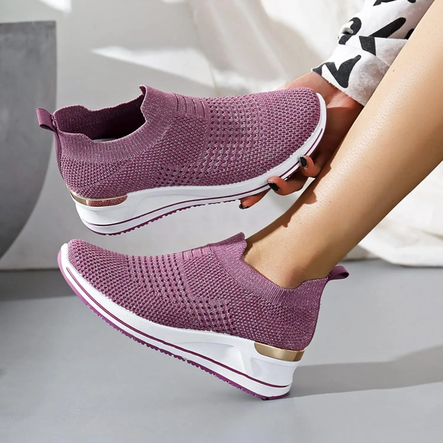 Women’s Walking Shoes Elastic Fly Woven Mesh Shoes Breathable Comfortable Wedge Shoes Arch Support Shoes